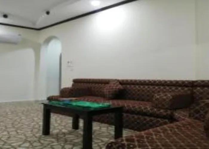 النباريس الذهبية Al Nabarees Al Zahabya